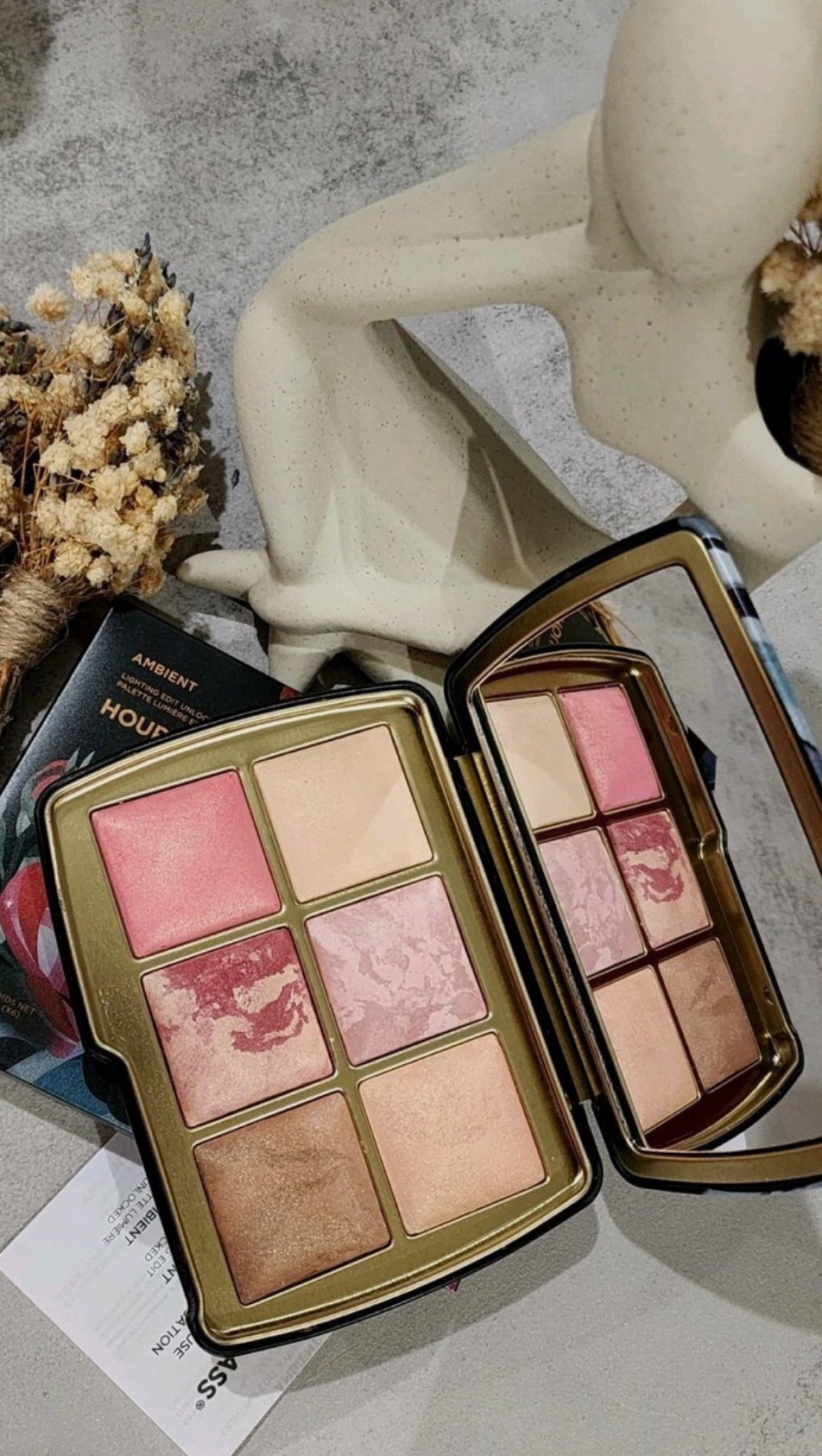 Допис Pinky в Instagram